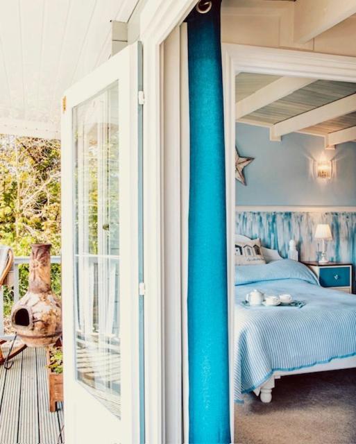 Villa Blankednick Boltholes - 3 Beautiful Family Or Couples Cornish Getaways à Truro Extérieur photo